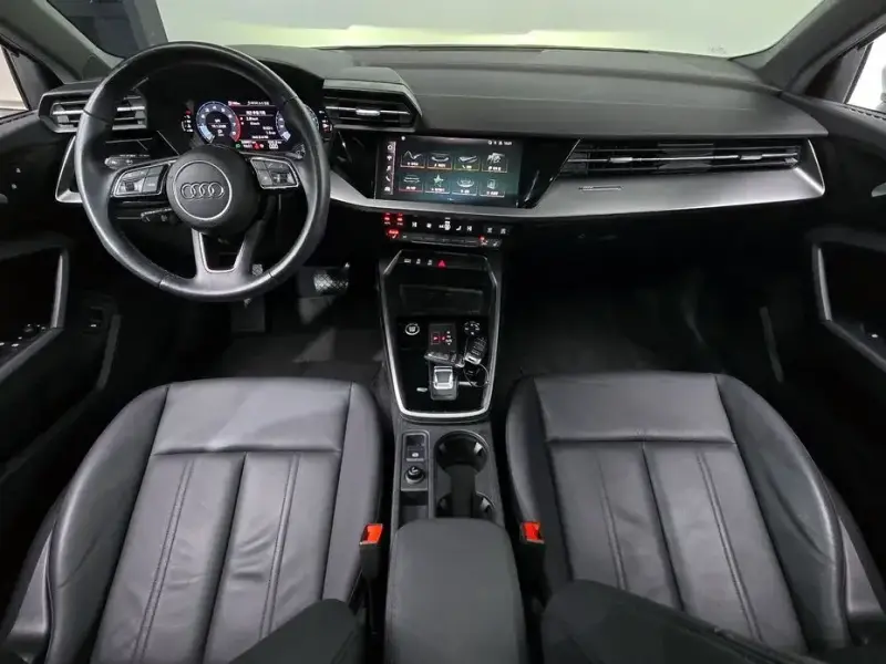 2022 Audi A3 с пробегом 33 067 км