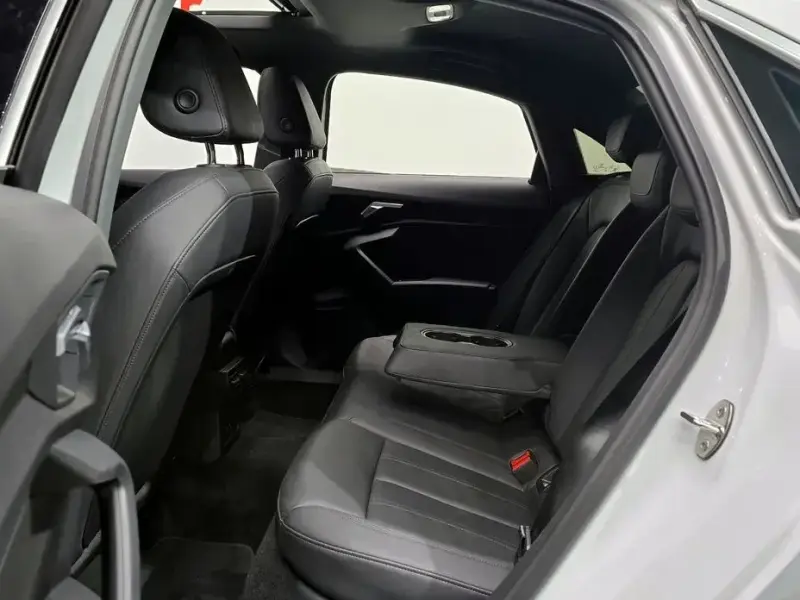 2022 Audi A3 с пробегом 33 067 км