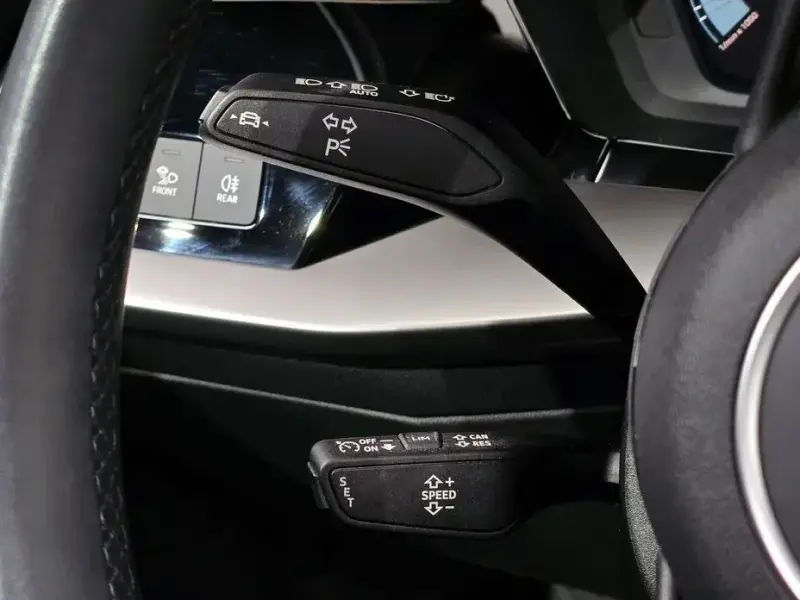 2022 Audi A3 с пробегом 33 067 км