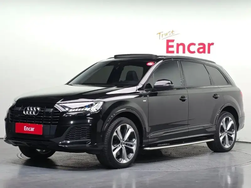 2023 Audi Q7 с пробегом 56 750 км