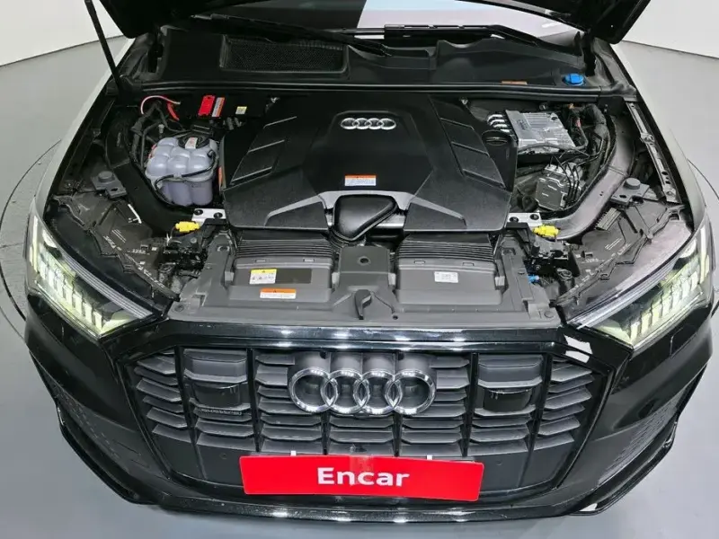 2023 Audi Q7 с пробегом 56 750 км