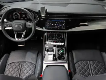 2023 Audi Q7 с пробегом 56 750 км