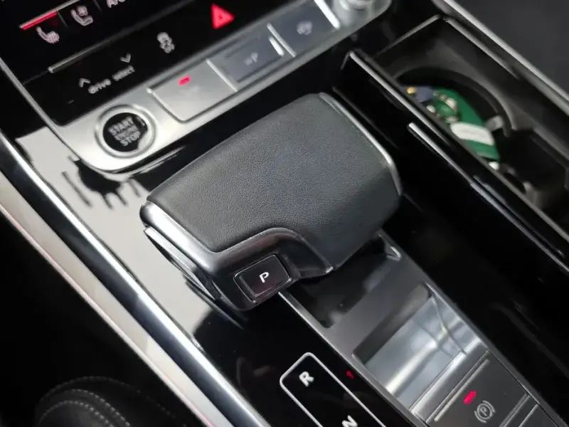 2023 Audi Q7 с пробегом 56 750 км