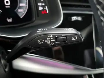 2023 Audi Q7 с пробегом 56 750 км