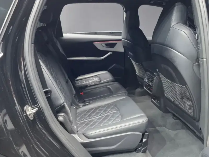 2022 Audi Q7 с пробегом 37 871 км