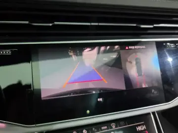 2022 Audi Q7 с пробегом 37 871 км
