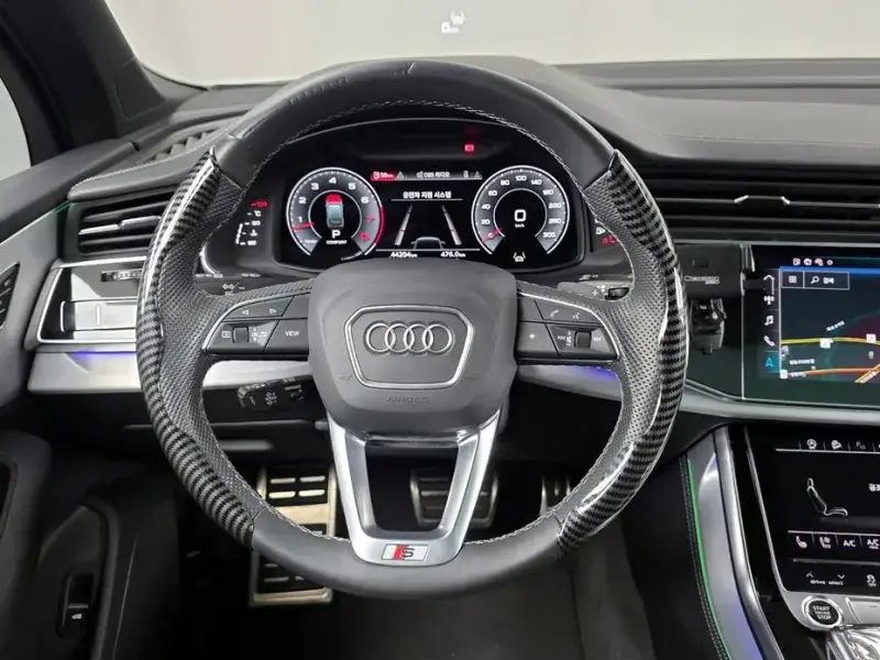 2023 Audi Q7 с пробегом 44 204 км