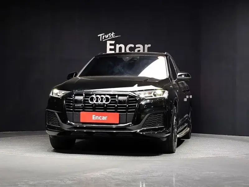2022 Audi Q7 с пробегом 73 360 км