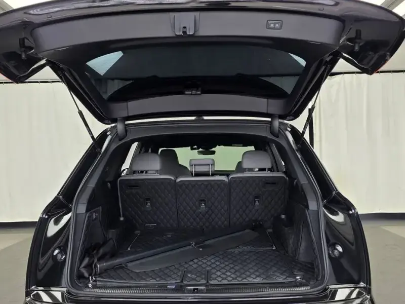 2022 Audi Q7 с пробегом 73 360 км