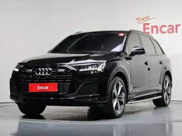 2023 Audi Q7 с пробегом 30 970 км