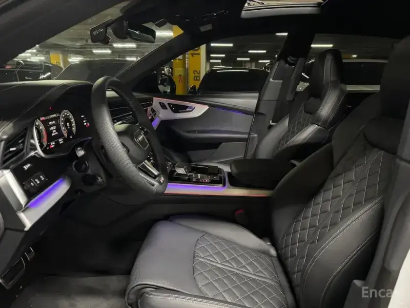 2026 Audi Q8 с пробегом 3 174 км