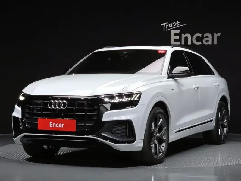 2023 Audi Q8 с пробегом 38 620 км