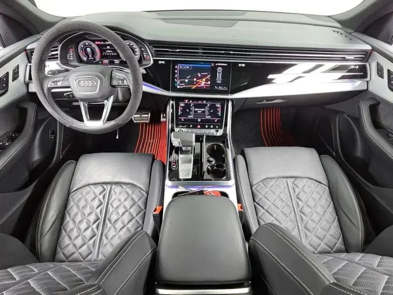 2023 Audi Q8 с пробегом 22 952 км