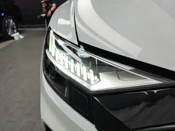 2023 Audi Q8 с пробегом 22 952 км