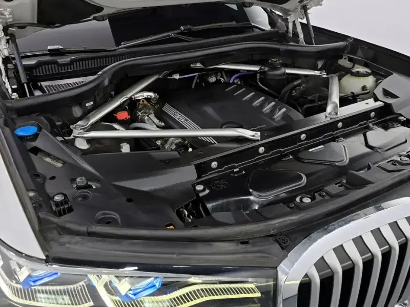 2022 BMW X7 с пробегом 88 797 км