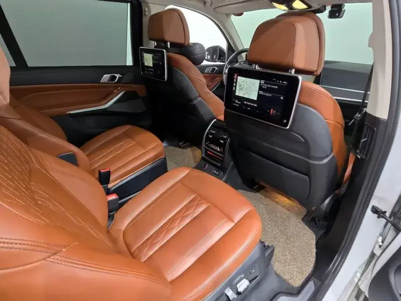 2022 BMW X7 с пробегом 88 797 км