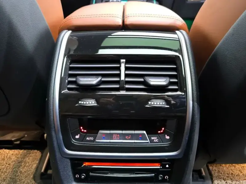 2022 BMW X7 с пробегом 88 797 км