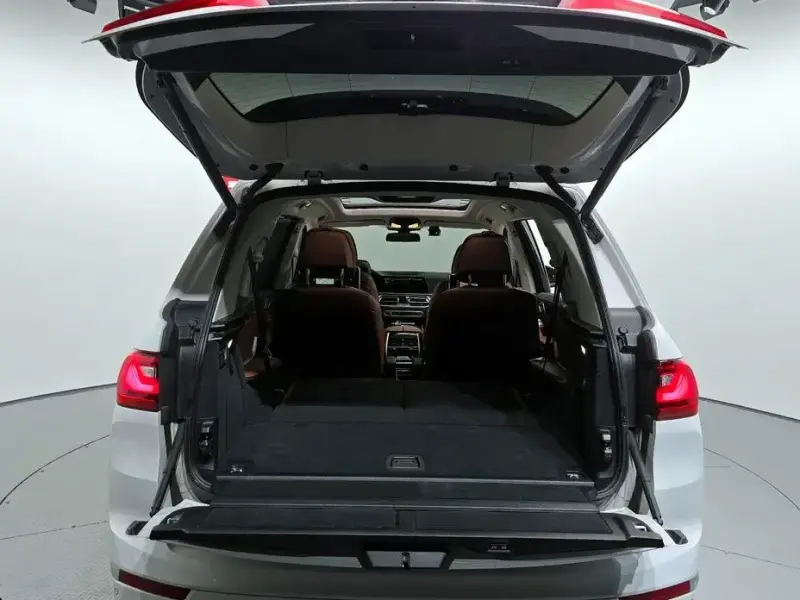 2022 BMW X7 с пробегом 88 797 км
