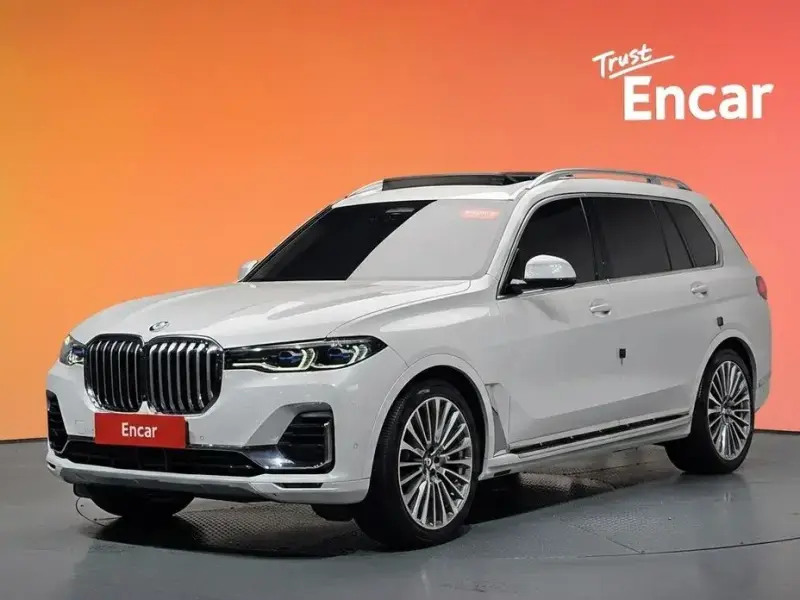 2022 BMW X7 с пробегом 128 963 км