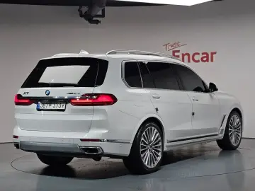 2022 BMW X7 с пробегом 128 963 км