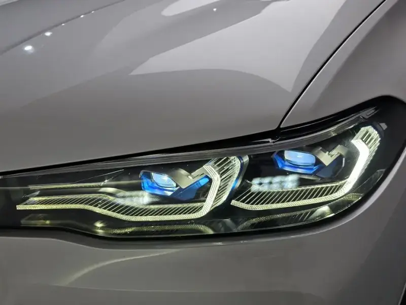 2022 BMW X7 с пробегом 128 963 км