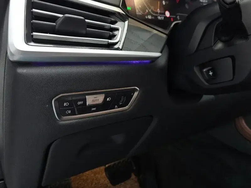 2022 BMW X7 с пробегом 128 963 км