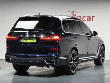 2022 BMW X7 с пробегом 31 333 км