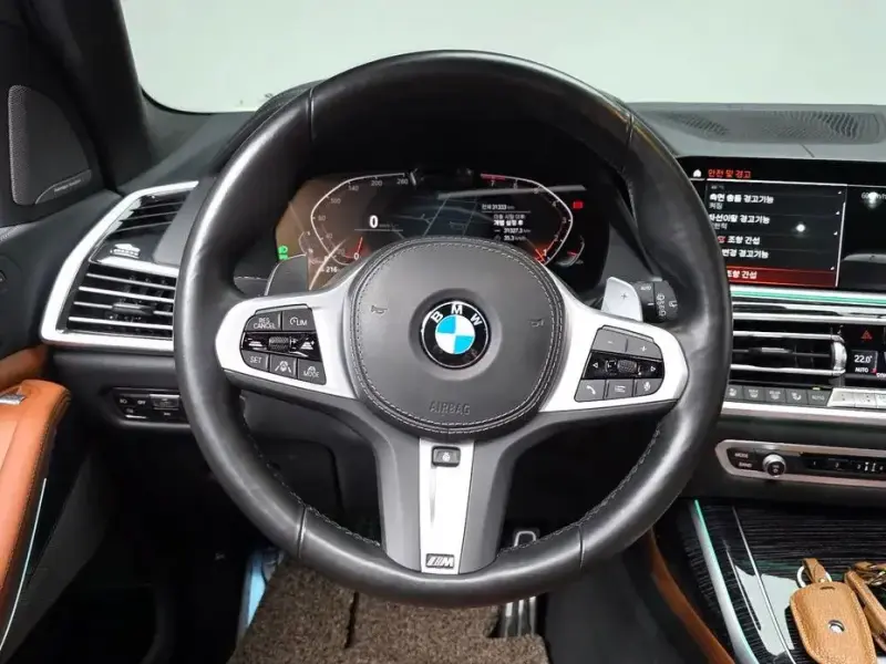 2022 BMW X7 с пробегом 31 333 км