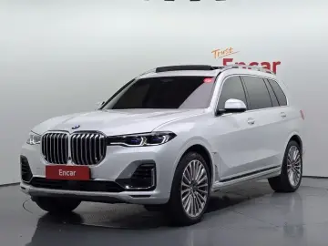 2022 BMW X7 с пробегом 28 932 км