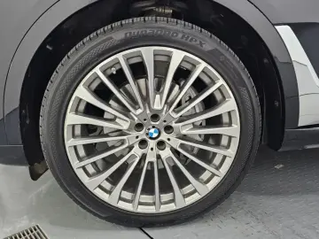 2022 BMW X7 с пробегом 50 908 км