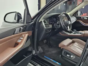 2022 BMW X7 с пробегом 50 908 км