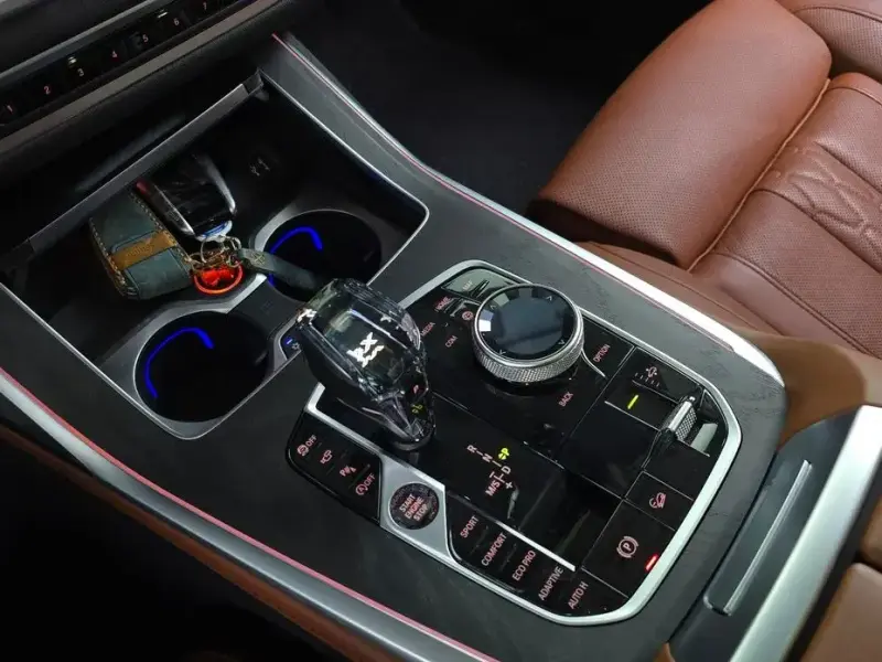2022 BMW X7 с пробегом 28 932 км