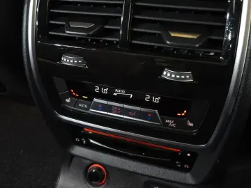 2022 BMW X7 с пробегом 28 932 км