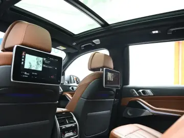 2022 BMW X7 с пробегом 67 556 км