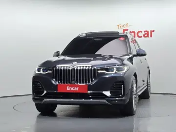 2022 BMW X7 с пробегом 36 982 км