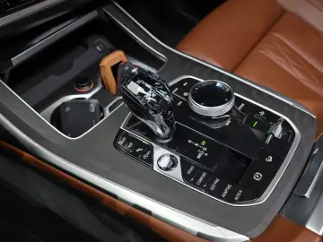 2022 BMW X7 с пробегом 120 047 км