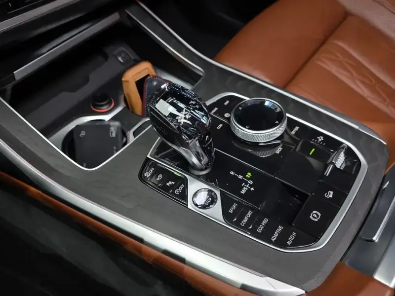 2022 BMW X7 с пробегом 120 047 км
