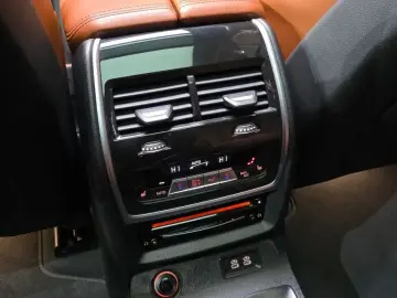 2022 BMW X7 с пробегом 120 047 км