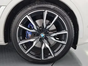 2022 BMW X7 с пробегом 75 645 км