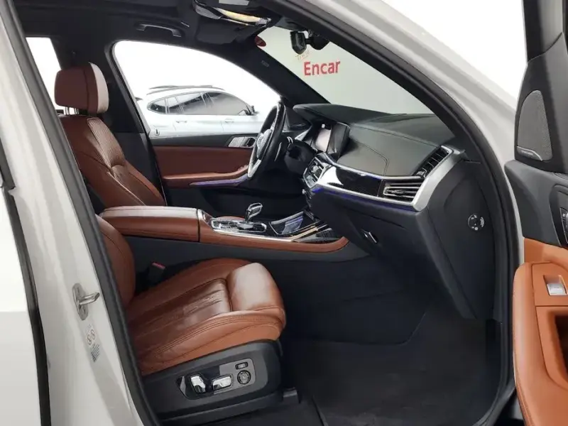 2022 BMW X7 с пробегом 75 645 км