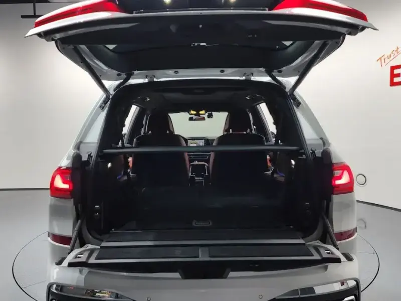 2022 BMW X7 с пробегом 75 645 км