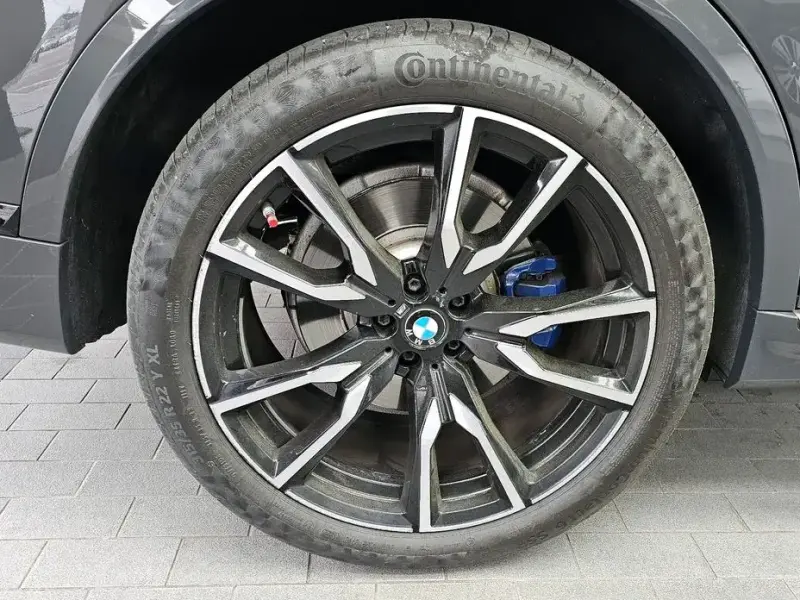 2022 BMW X7 с пробегом 41 637 км