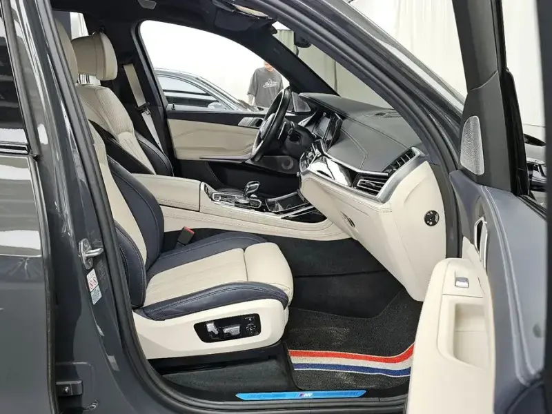 2022 BMW X7 с пробегом 41 637 км