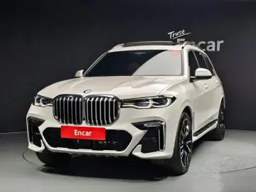 2022 BMW X7 с пробегом 13 913 км