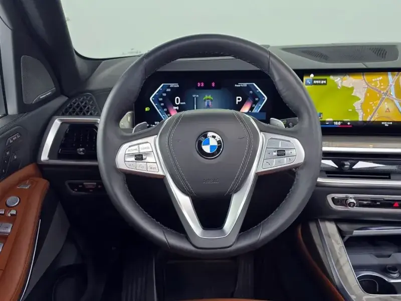 2022 BMW X7 с пробегом 12 240 км