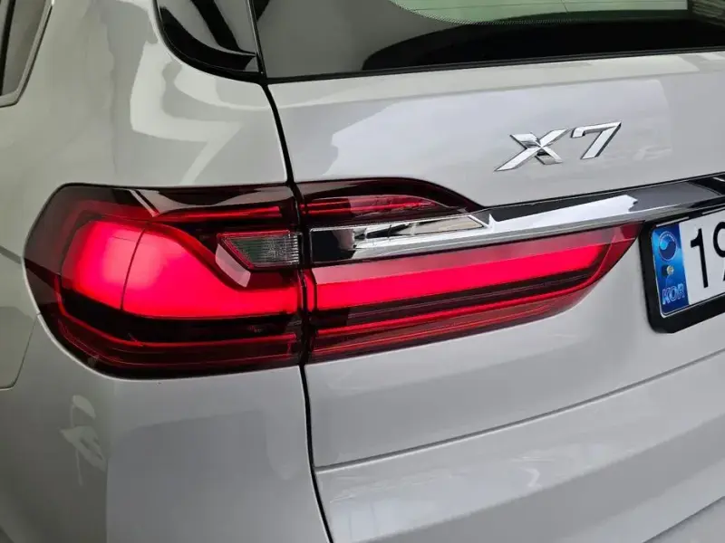 2022 BMW X7 с пробегом 49 356 км