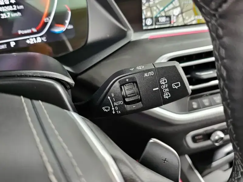 2022 BMW X7 с пробегом 49 356 км