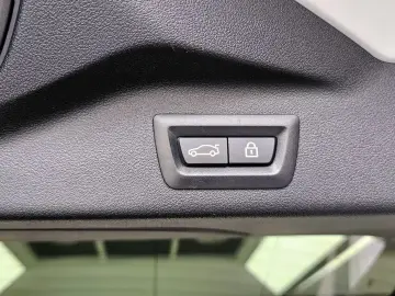 2022 BMW X7 с пробегом 49 356 км