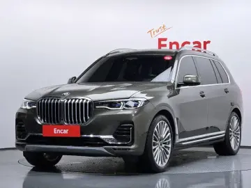 2022 BMW X7 с пробегом 48 681 км