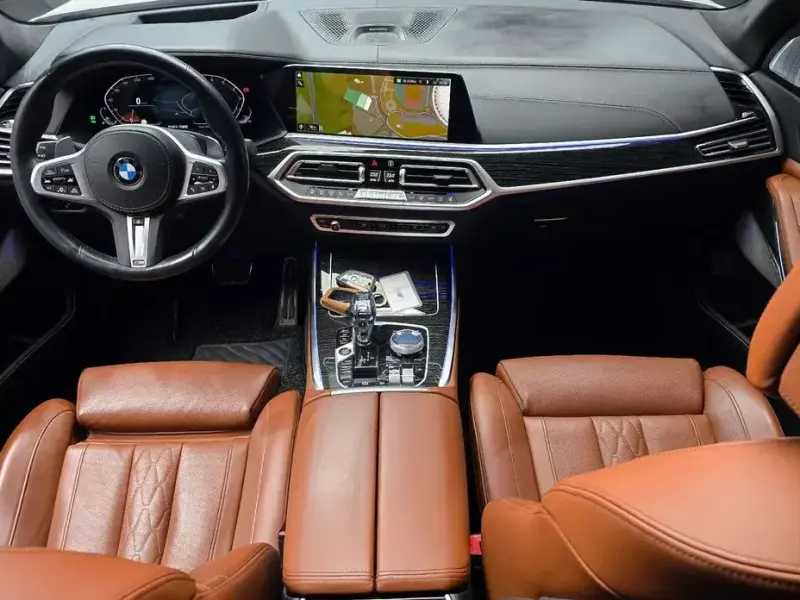 2022 BMW X7 с пробегом 26 713 км